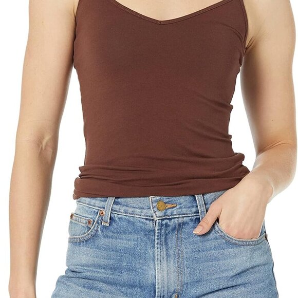 Women's Slim-Fit Knit V-Neck Layering Cami Available in Plus Size, Pack of 4 - Picture 2 of 9